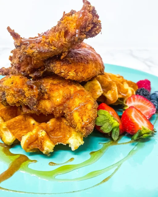 Breakfast - it's what's for lunch! 🍓 🍳 🧇 

Our power-packed breakfast-inspired meals are not only delicious to enjoy but packed with nutrients and protein to keep your students engaged and ready to learn all through the day. 

ChefAdvantage customized lunch programs ensure your kids have what they need in their bodies to enable their healthy minds. Learn more about what ChefAdvantage can bring to your K-12 campus at link in bio.

#ChefAdvantage #NutritionDirector #SchoolLunch #BreakfastForLunch #SchoolNutrition #GeorgiaSchools